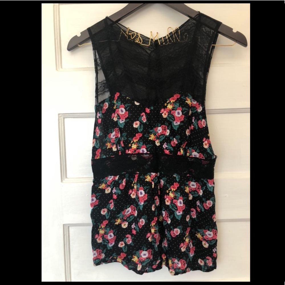 Free People floral and black lace top small